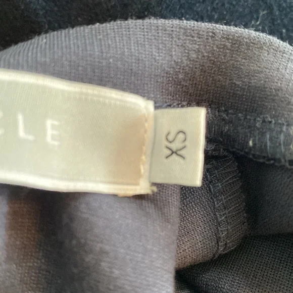 Article Mini Dress - Picture 6 of 7